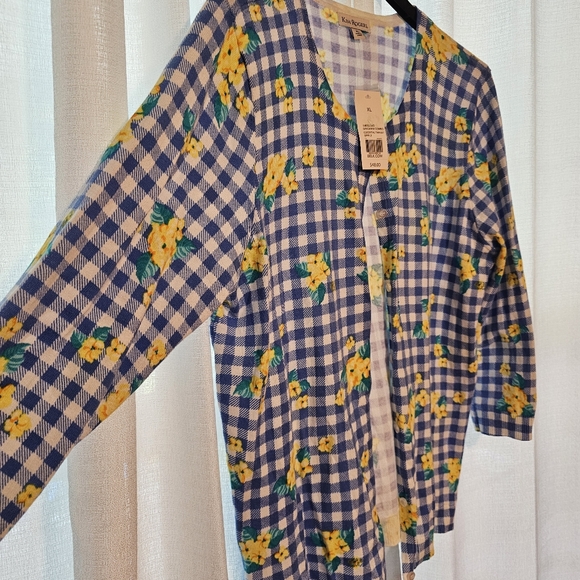 Cottagecore Cardigan - Picture 3 of 3